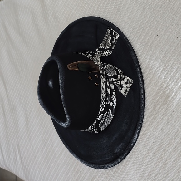 Distressed Wide Brim Fedora - Picture 3 of 7
